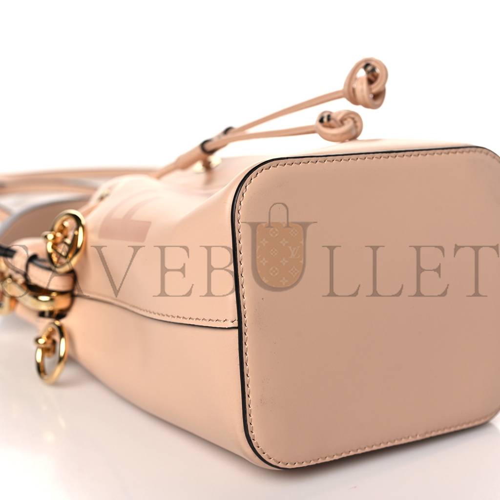 FENDI VITELLO KING F IS FENDI LOGO EMBOSSED MINI MON TRESOR BUCKET BAG LIGHT ROSE (11*10*10cm)